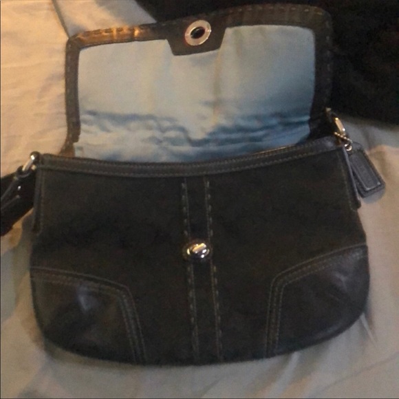 Coach - Picture 15 of 15